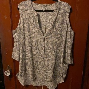 Bass cold shoulder blouse